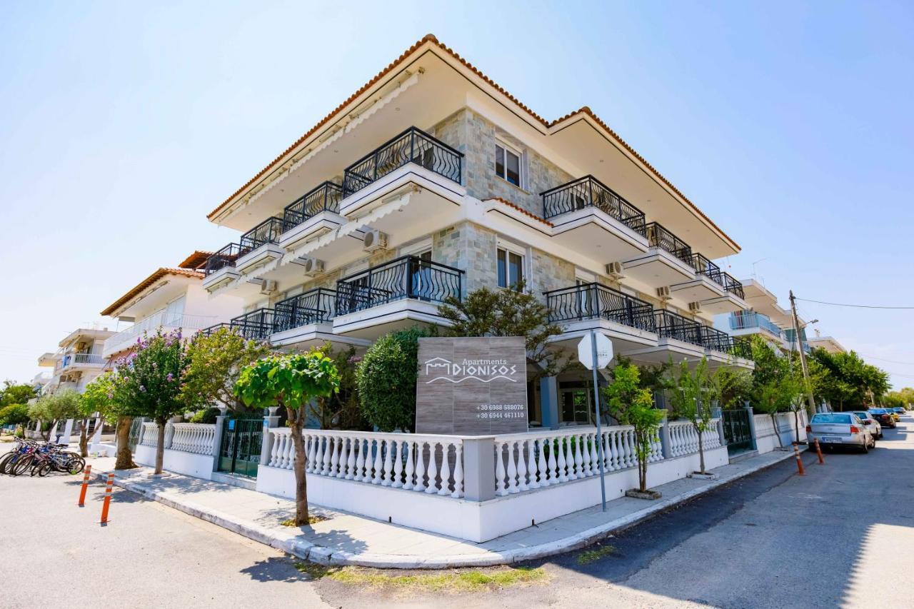 Dionisos Apartments Paralia Dionysiou Bagian luar foto